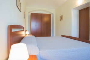 Casa Vacanze Fusina - Dogliani (Langhe - Piemonte) Alloggio Valdibà: camera da letto