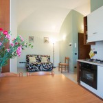 Casa Vacanze Fusina – Dogliani (Langhe – Piemonte ) Alloggio Valdibà: cucina-soggiorno