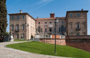Casa Vacanze Fusina (Dogliani) - Castello di Govone