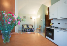 Casa Vacanze Fusina – Dogliani (Langhe – Piemonte ) Alloggio Valdibà: cucina-soggiorno